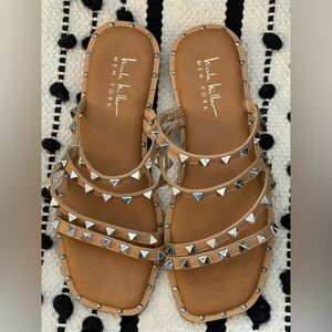 Nicole Miller studded flats sz6.5